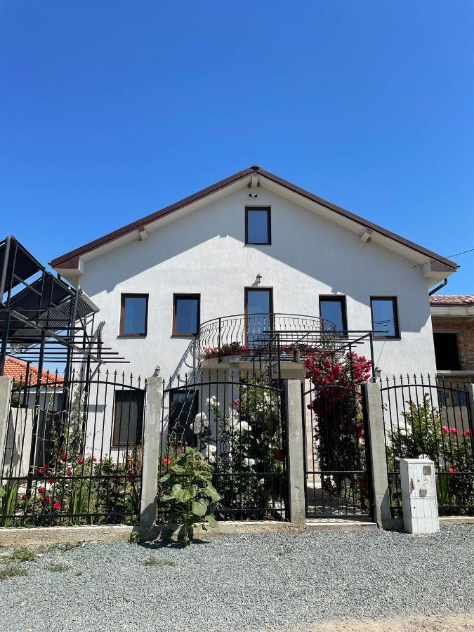 Albdevara Mar Srl Vama Veche Kültér fotó
